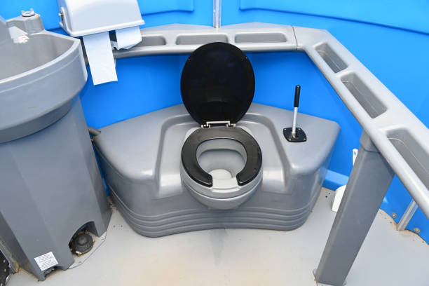 Best Emergency porta potty rental  in Madras, OR